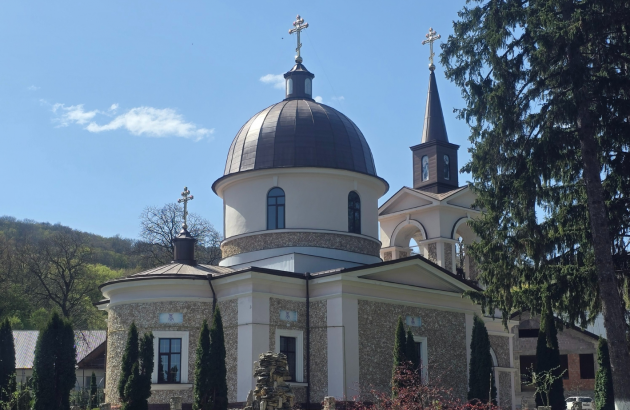 Cross of the 4 Monasteries